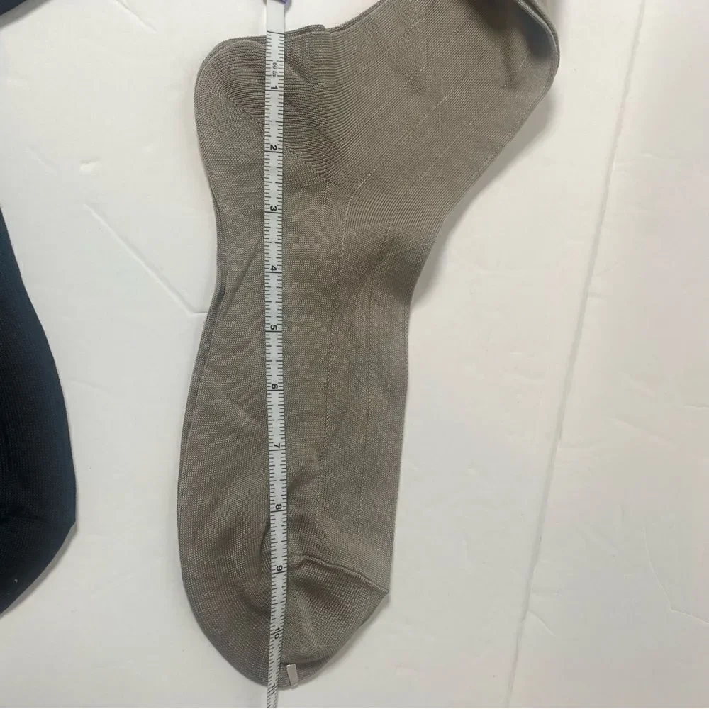 DKNY New With Tags Dress Socks Taupe and Black Size OS